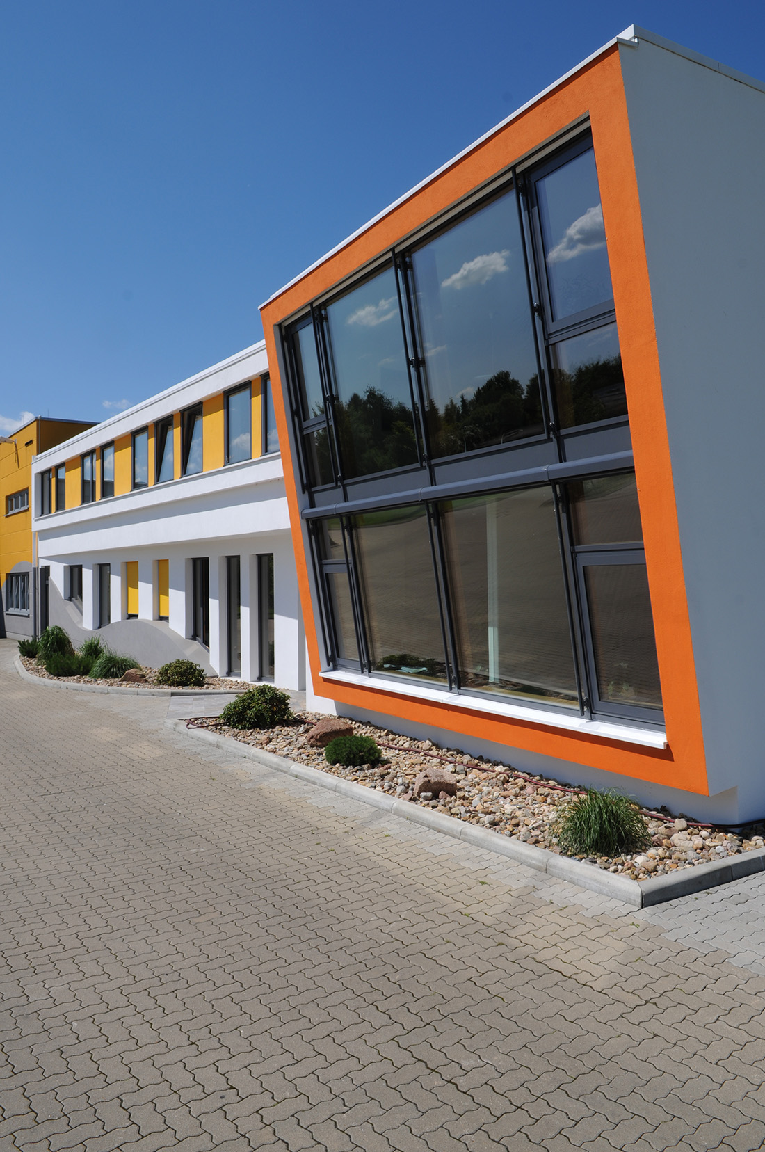 Dienstleistungen - image mktf-logo on https://immomk.de