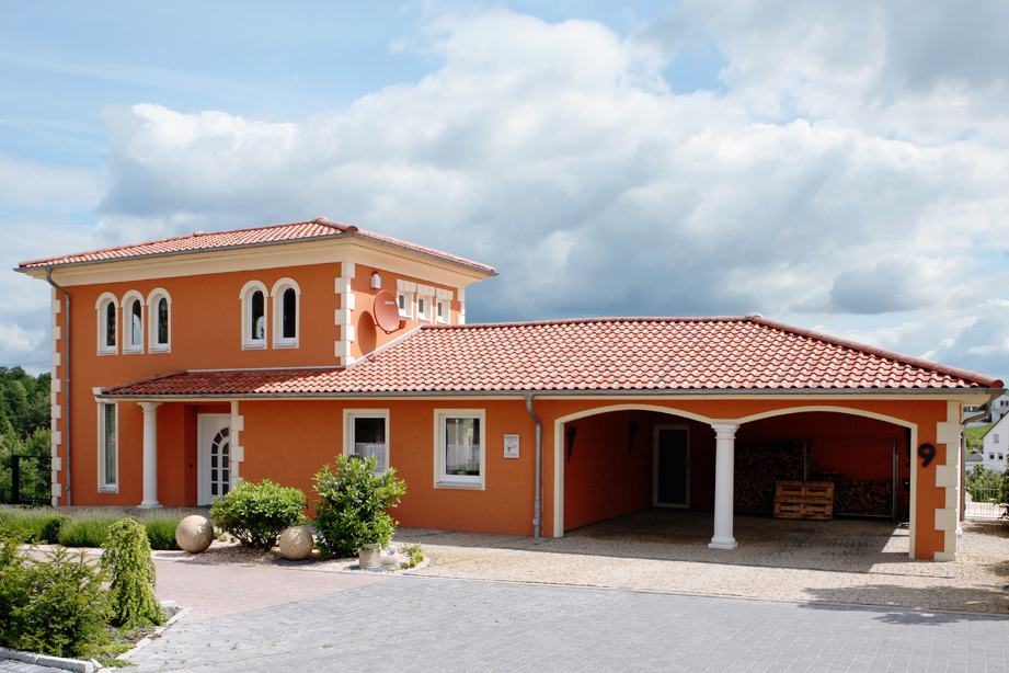 Dienstleistungen - image mktf-logo on https://immomk.de