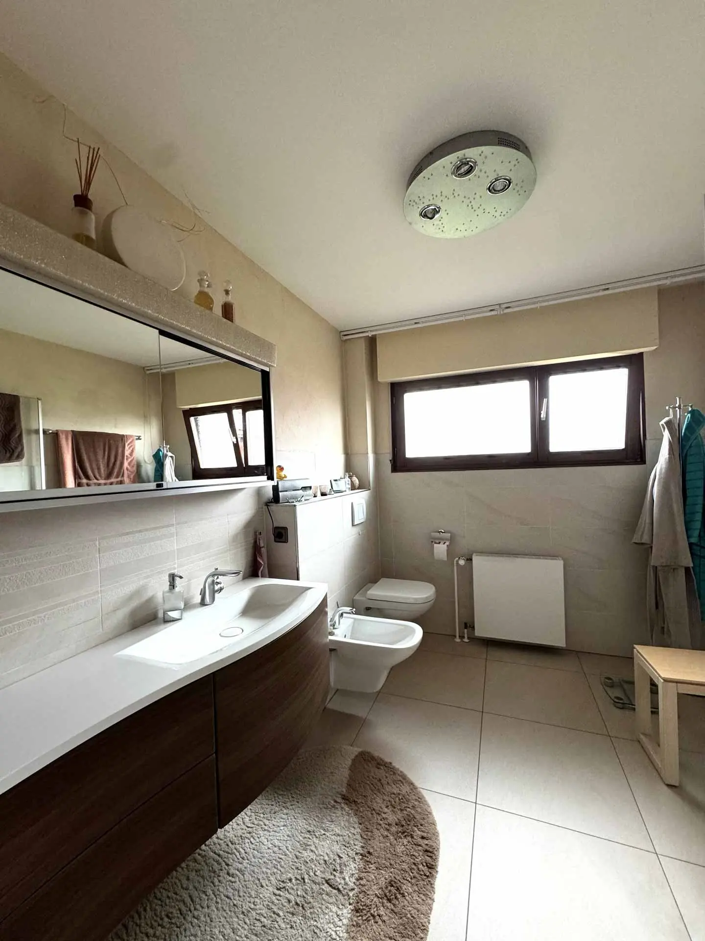 Angebote - image pfeil-runter on https://immomk.de