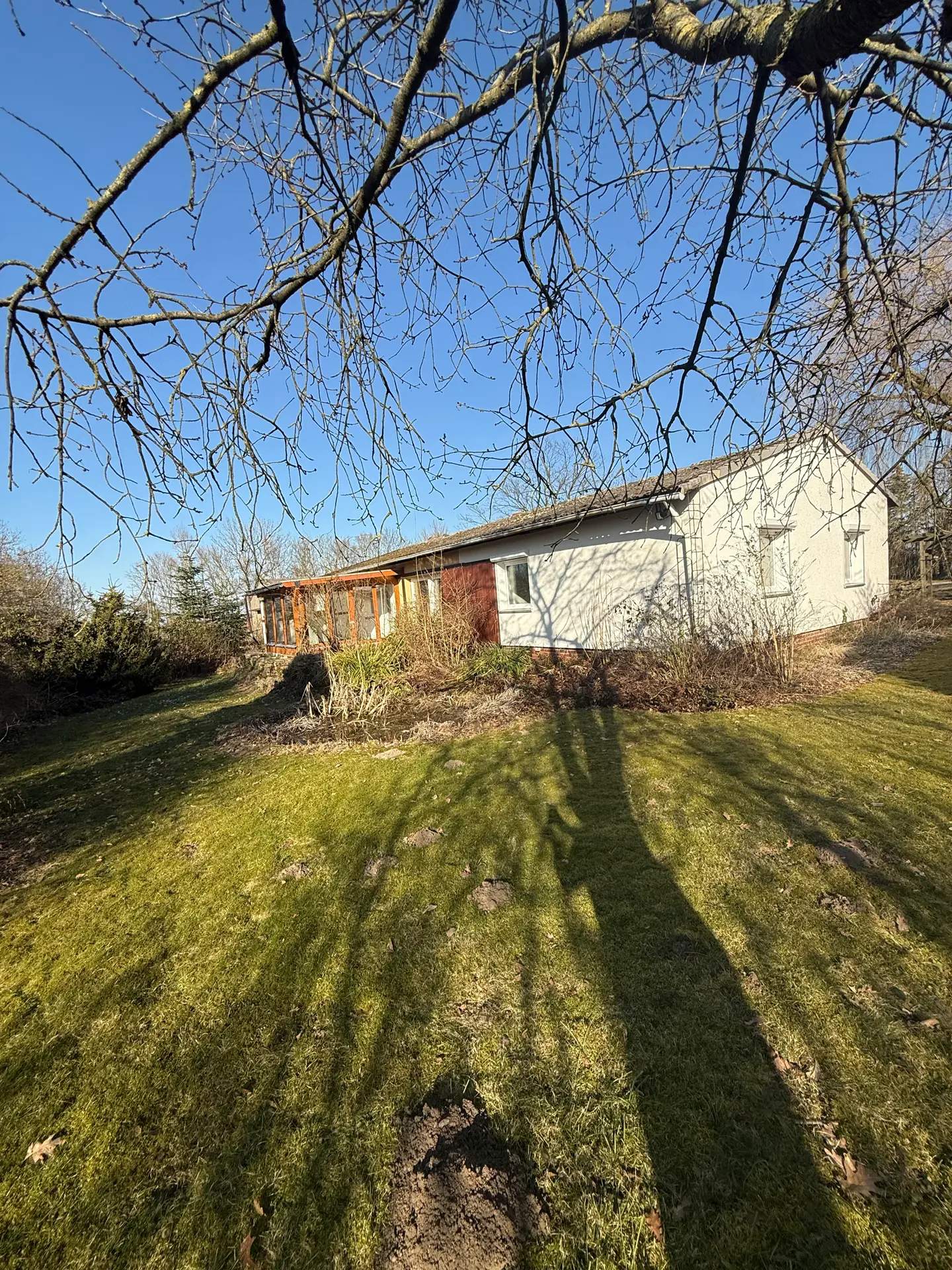 Landschaftliches Einfamilienhaus mitten in der Natur-2