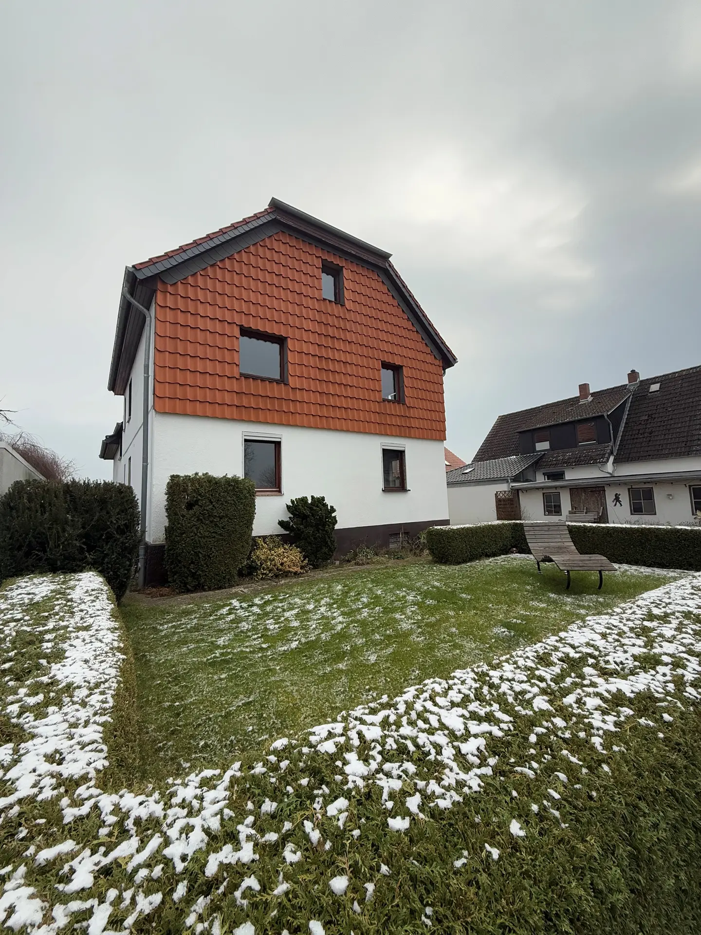 Angebote - image pfeil-runter on https://immomk.de