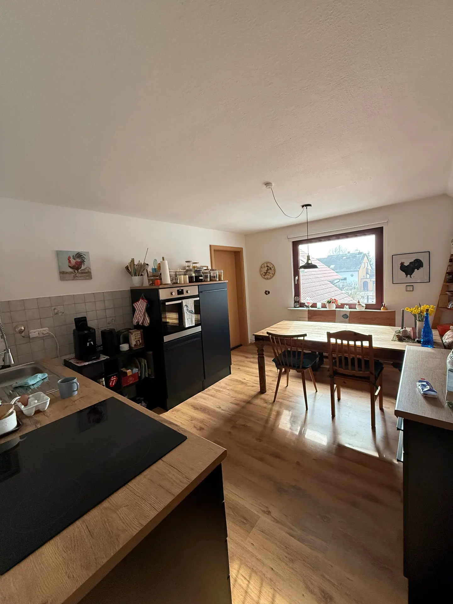 Angebote - image pfeil-runter on https://immomk.de