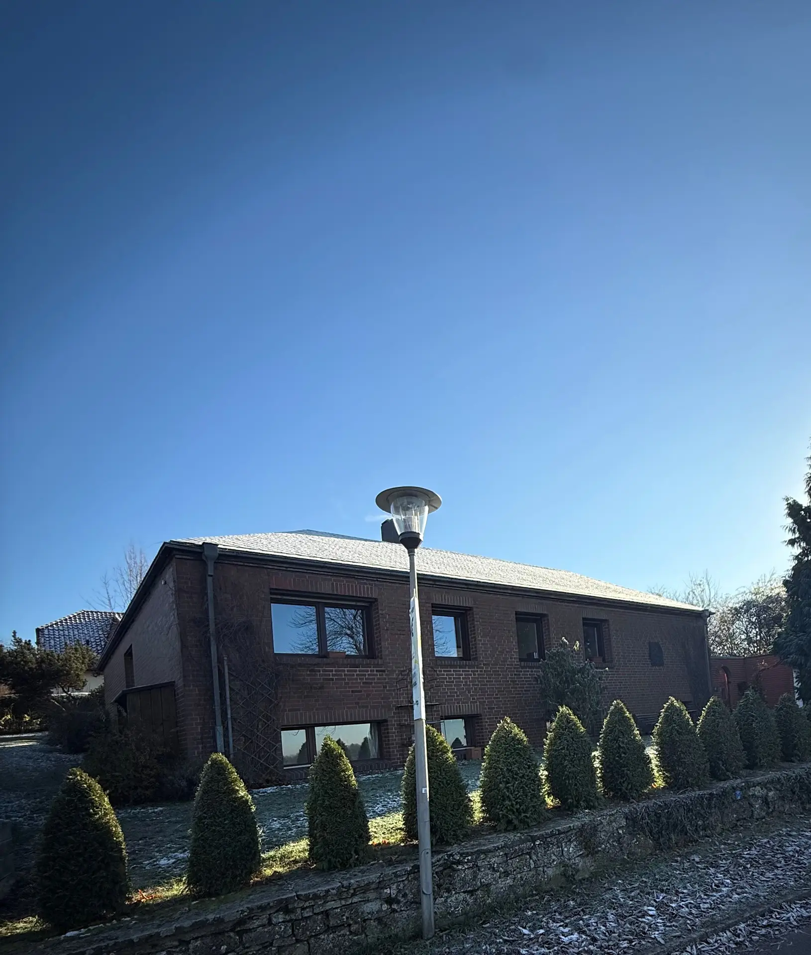 Einfamilienhaus mit Blick in die Landschaft-0