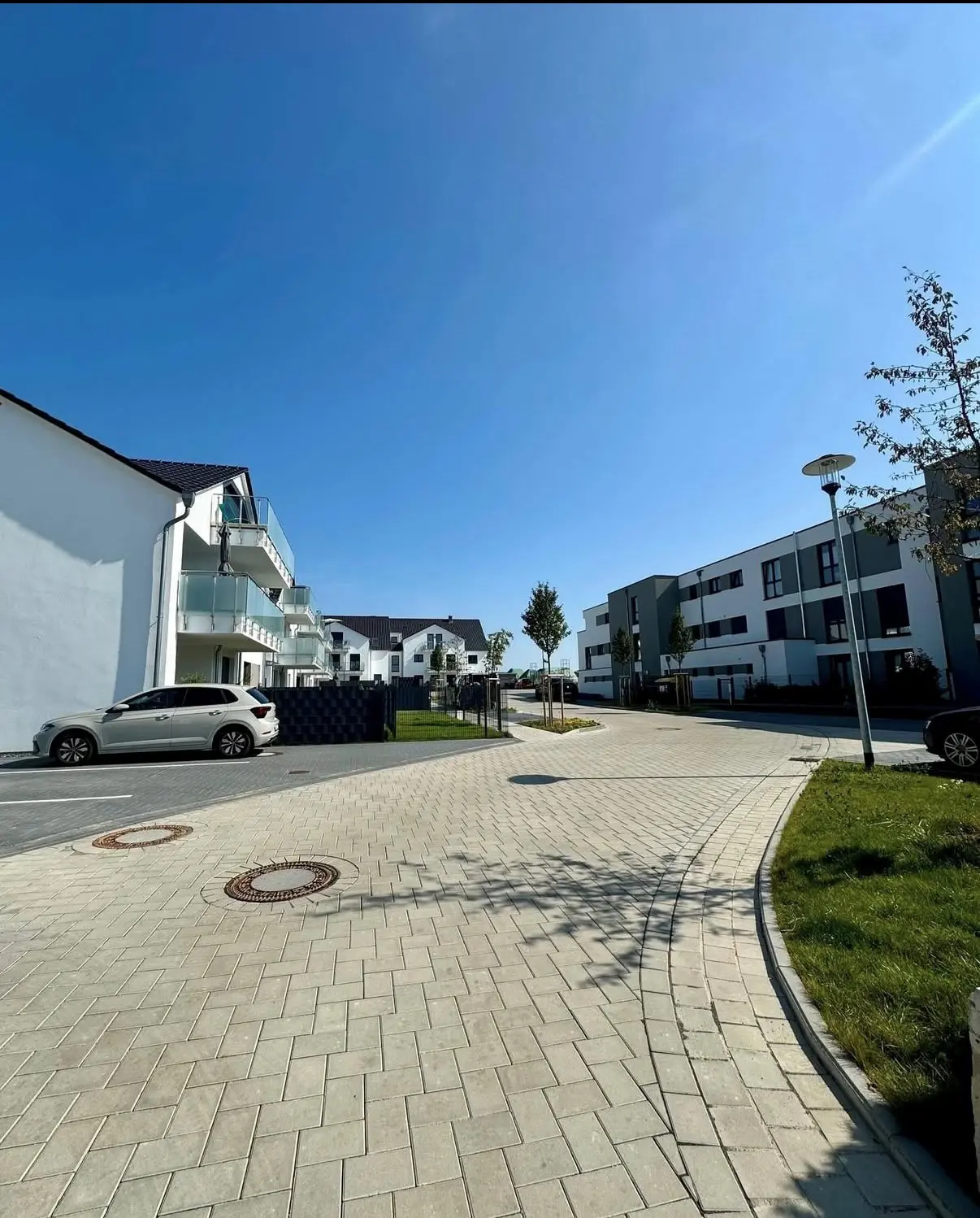 Angebote - image pfeil-runter on https://immomk.de