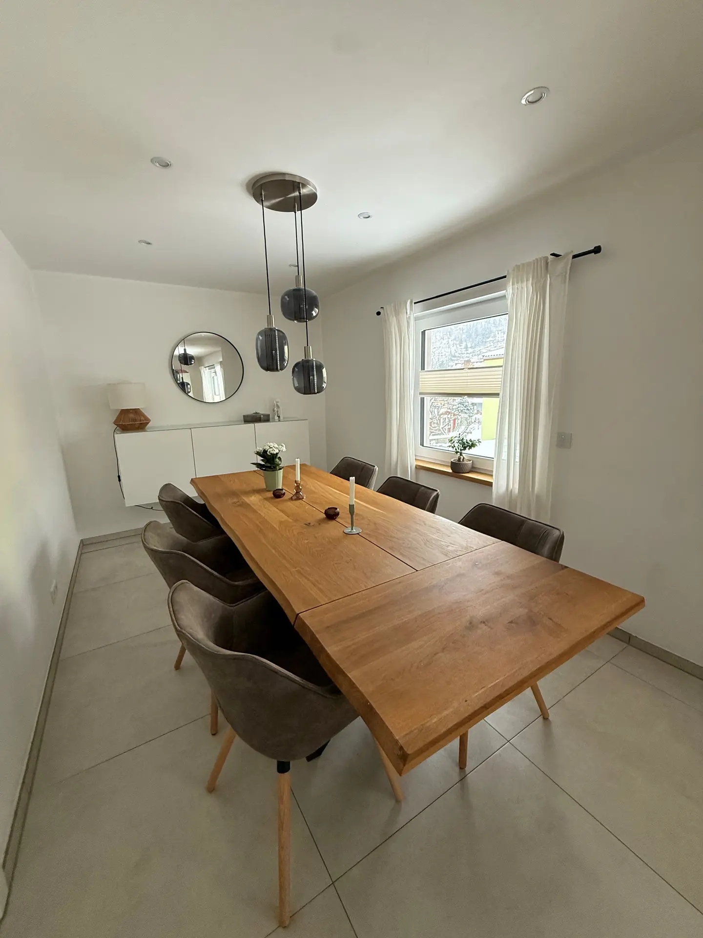 Angebote - image pfeil-runter on https://immomk.de