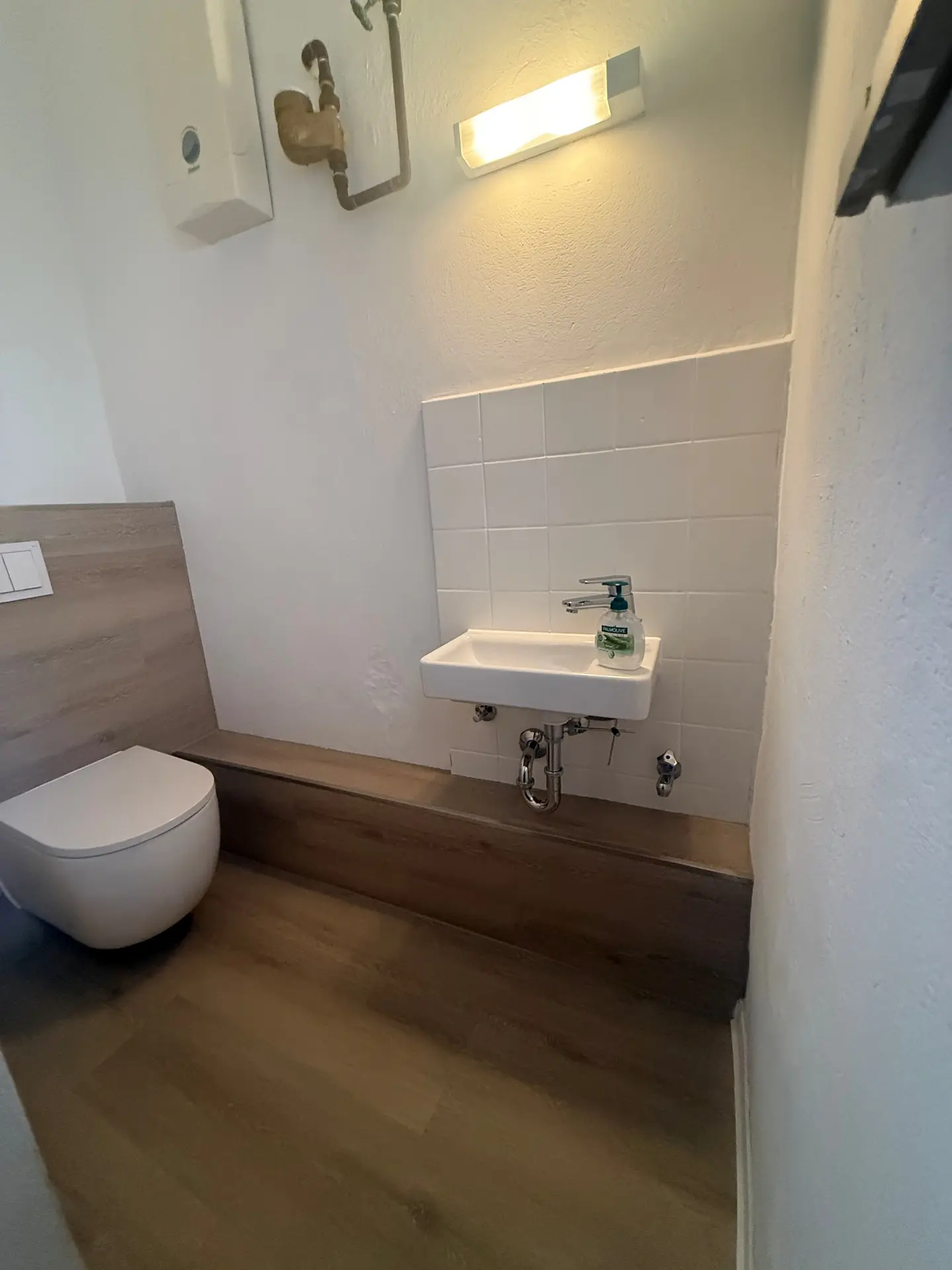 Angebote - image pfeil-runter on https://immomk.de